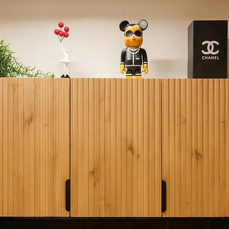 Charming Getaway In Le Marais - Oberkampf Working & Living Apartment