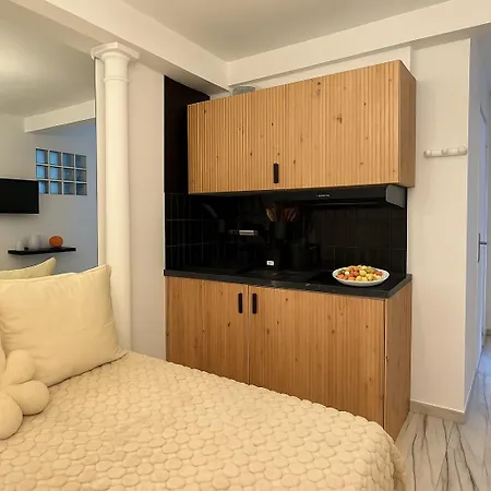 Charming Getaway In Le Marais - Oberkampf Working & Living Paryż